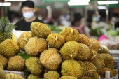 フルーツ列車が連日中国へ　ドリアンを好きなだけ食べられるように.jpg