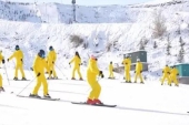 中国、ウィンタースポーツ観光のブームが到来　スキー場は予約でいっぱいに