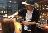 【シリーズ改革開放４０周年】 北京の美容業界に飛び込んで１５年　ヘアスタイリスト・三島智之さん